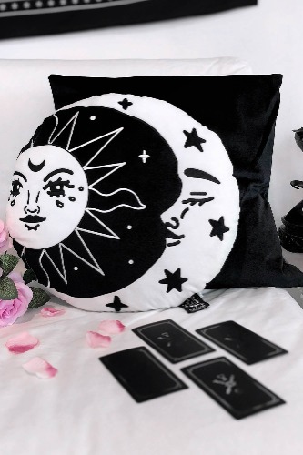 Celestial Cushion | One Size / Black / 95% Polyester, 5% Elastane. made in CN