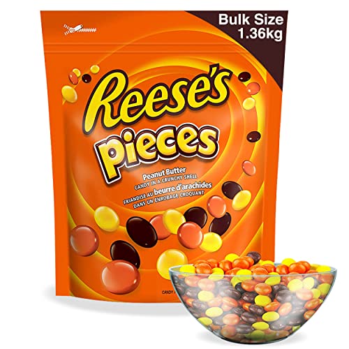 REESE'S Pieces Peanut Butter Bulk Candy, Bulk Candy to Share, Reese's Candy, Bulk Bag, 1.36kg Snack Sized Assorted Candy - Online Exclusive - Peanut Butter - 1.36 kg (Pack of 1)