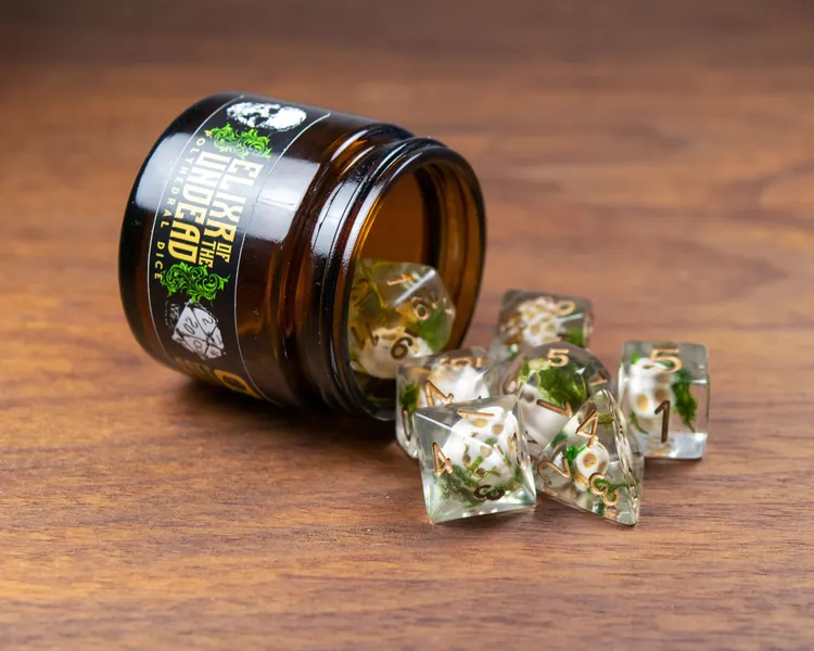 Elixr of the Undead | 7 Skull and Moss Polyhedral Dice in Amber Jar | Dungeons and Dragons | DND | RPG | d20 | Critical Role | D&D Dice