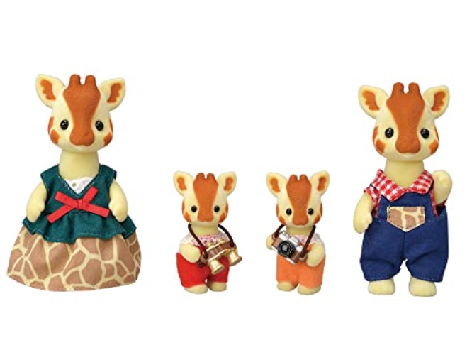 Calico Critters Highbranch Giraffe Family - Set of 4 Collectible Doll Figures for Children Ages 3+ - Highbranch Giraffe Family
