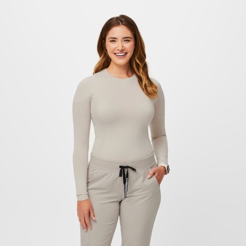 Women’s Salta Performance Underscrub  - Bone · FIGS