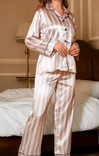 Pink long sleeves sleepwear