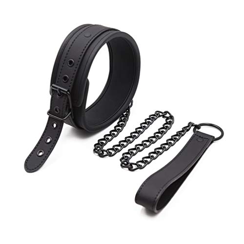 Black collar with leash