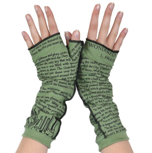 The Wonderful Wizard of Oz Writing Gloves | OSFM / Green / Black