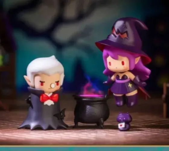 Adorable spooky figurines! 