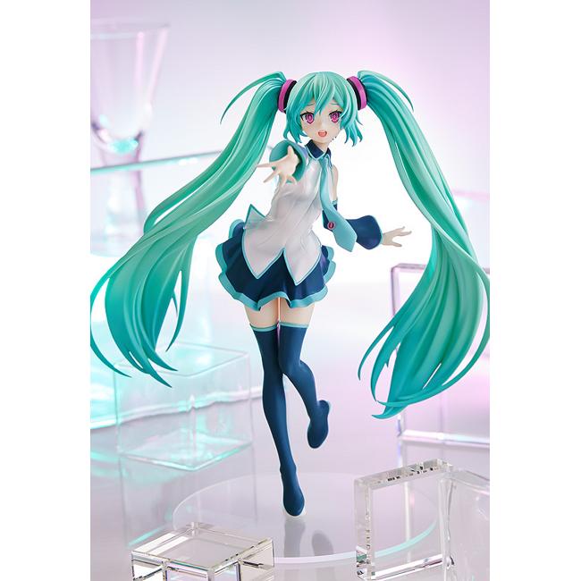 POP UP PARADE Hatsune Miku: Because You're Here Ver. L Figure