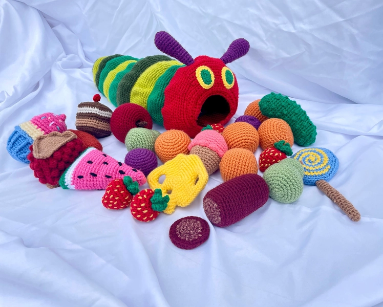 CROCHET PATTERN Very Hungry Caterpillar