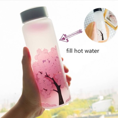 Kawaii Color Changing Cherry Blossom Glass Bottle (420ml)