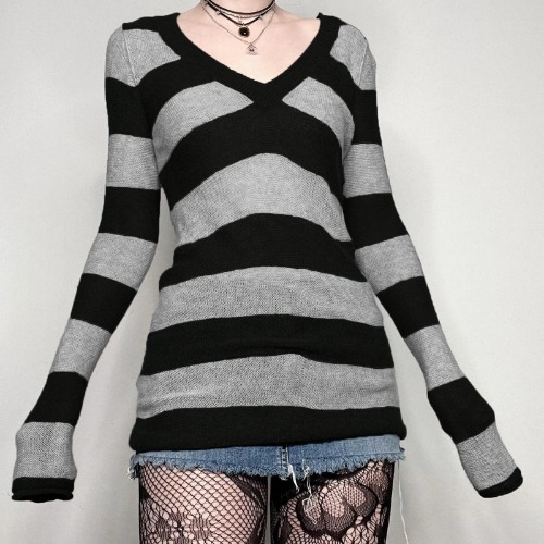 Grunge Black Knitted Striped Sweater - Black / M