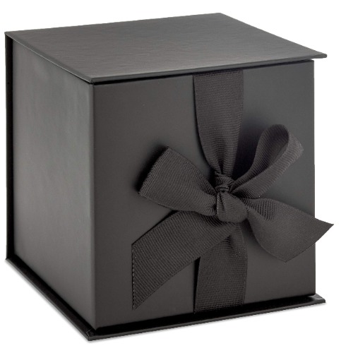 Hallmark Black Ribbon and Paper Fill Small Gift Box with Lid - Sm Black w/ shred
