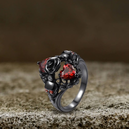 Dark Skull Zircon Brass Gothic Ring - Brass / 7