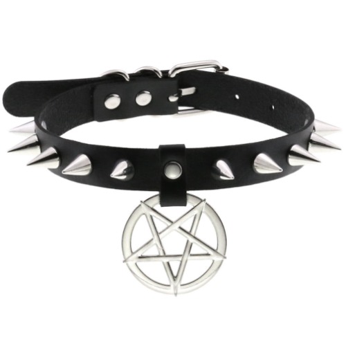 Goth Rivet Collar Pendant - Black