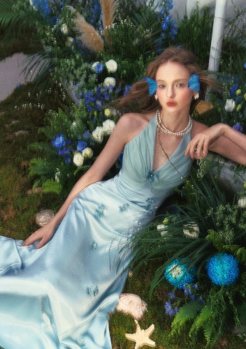 Butterfly Pearl Dress | Pre-order / S