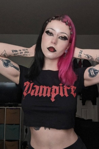 I'm a Vampire Crop Top | M-L