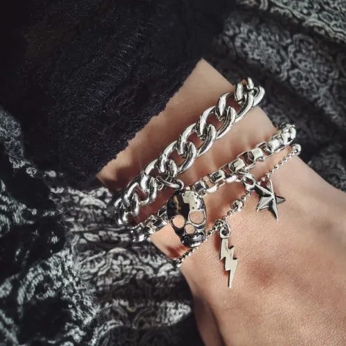 Mix de Pulseiras Caveira Raio Estrela - Prateado