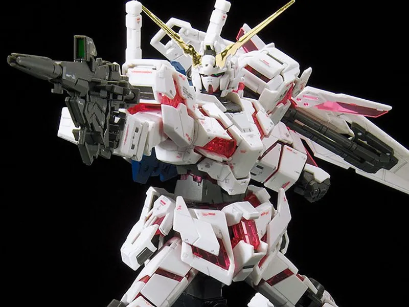 #25 Unicorn Gundam "Gundam UC", Bandai RG 1/144