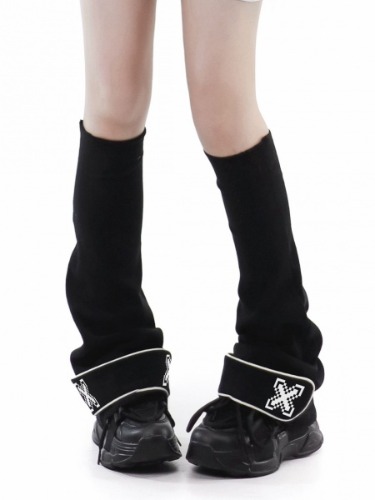 [$19.43]Arrows Print Black  Flared Leg Sleeves