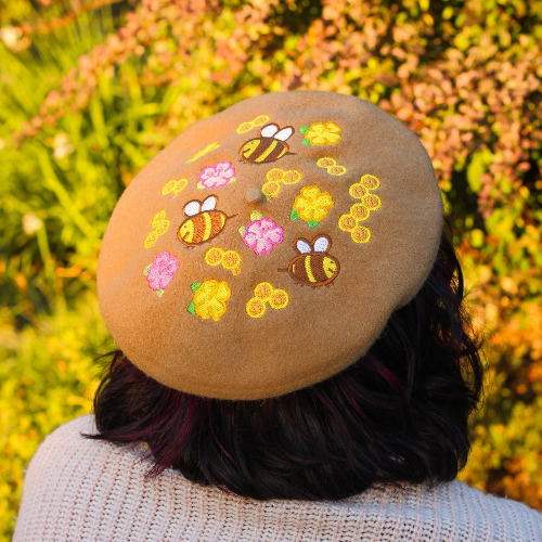 Hibiscus & Honeycomb Embroidered Beret! - No combs / Blackberry Jam