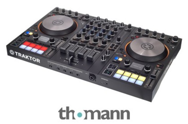 Native Instruments Traktor S4 MK3