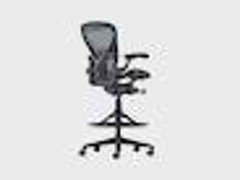 Throne Vedal Aeron Gaming Chair Herman Miller