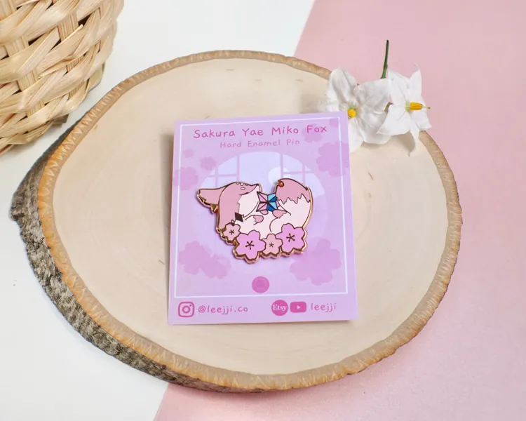 Yae Miko Fox Form Rose Gold Hard Enamel Pin | Rose Gold Pin | Hard Enamel Pin | Genshin Impact Pin | Yae Miko | Sakura Pin | Pink Flowers