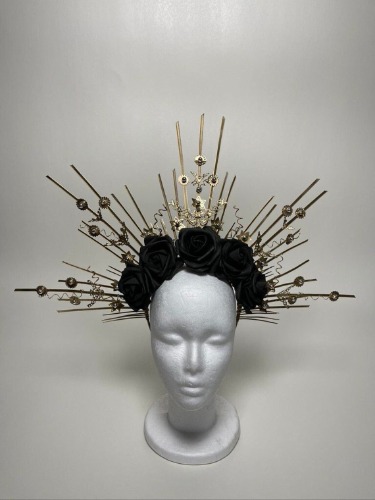 Black & Gold Fantasy Crown: Exquisite Headdress for Statement Looks
