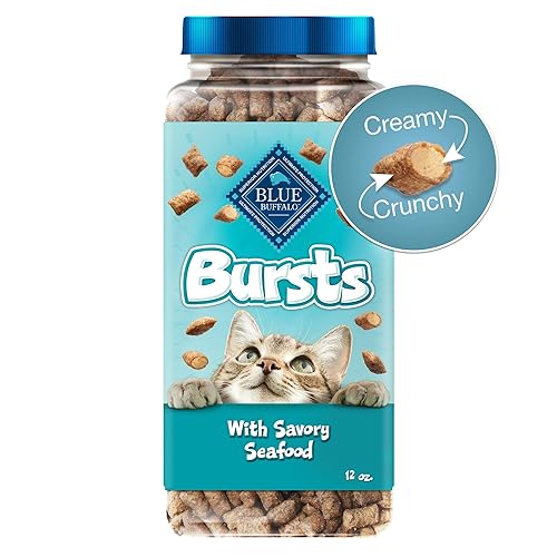 Blue Buffalo Bursts Crunchy & Creamy Cat Treats, Great for Training, Savory Seafood, 12-oz Tub - Seafood - 12 Ounce (Pack of 1)