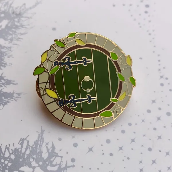 Round fantasy door hard enamel pin