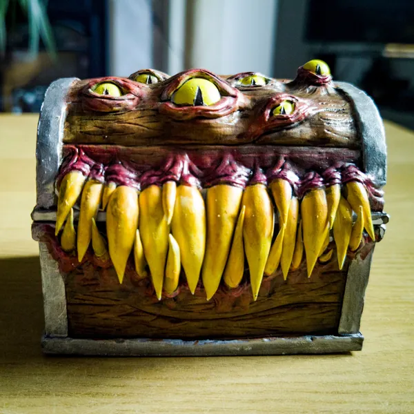 Mimic Dice Chest / Dice Holder - Medium, Painted