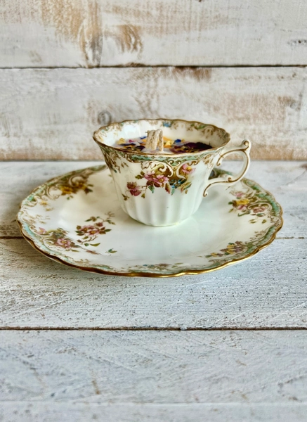 Vintage English Floral Teacup and Sideplate Candle in Rose Scent