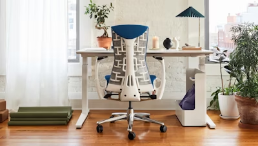 Aeron Chair – Herman Miller