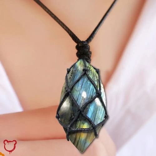 'Angel's Labra Pendant