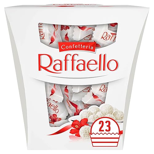 Ferrero Raffaello Pralines | Coconut Speciality with Coconut Filling and a Whole Almond, Box of 23 (230g) 