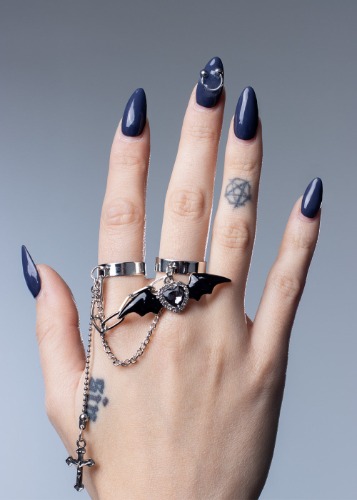 Nocturnal Royal Cross Ring - One-size-fits-all / Black/silver