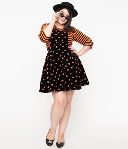 Unique Vintage 1960s Black & Orange Pumpkin Patch Corduroy Brionne Pinafore Skirt |