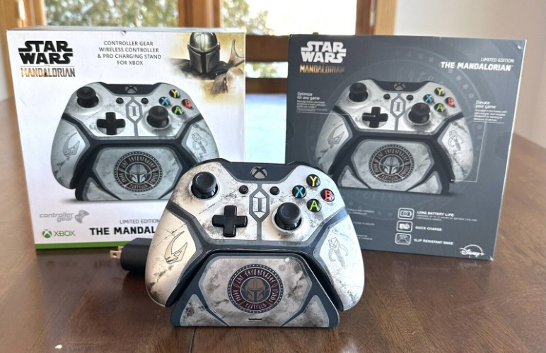 Rare Xbox Star Wars Mandalorian Wireless Controller &amp; Pro Charging Stand