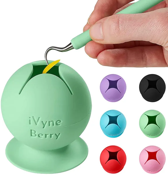 iVyne Berry - Suctioned Vinyl Weeding Scrap Collector and Holder for Weeding Tools for Vinyl - Mint Green