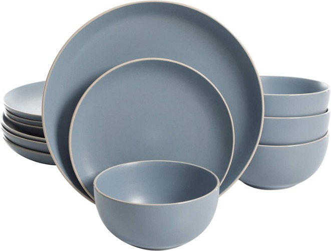 Dinnerware Set