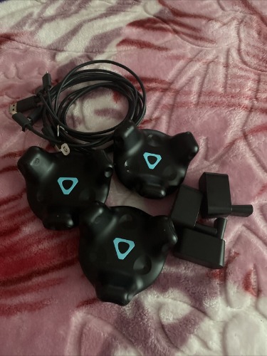 HTC VIVE Virtual Reality System Tracker (2.0) (3 Set)