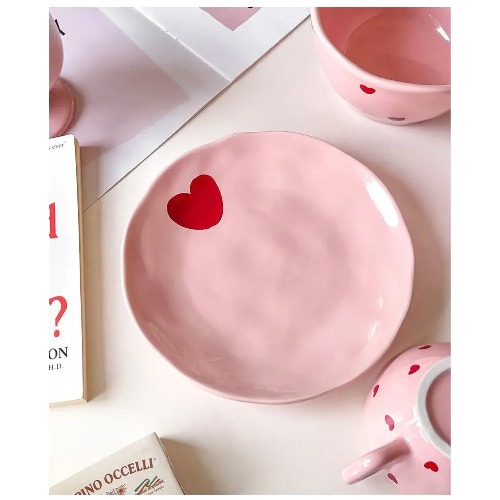 Lovecore Dinnerware Set for a Romantic Dining Experience - 7.8 inch plate