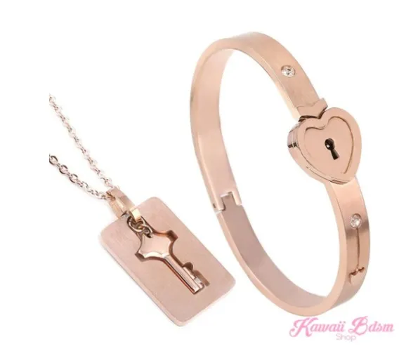 Lockable Heart Bracelet
