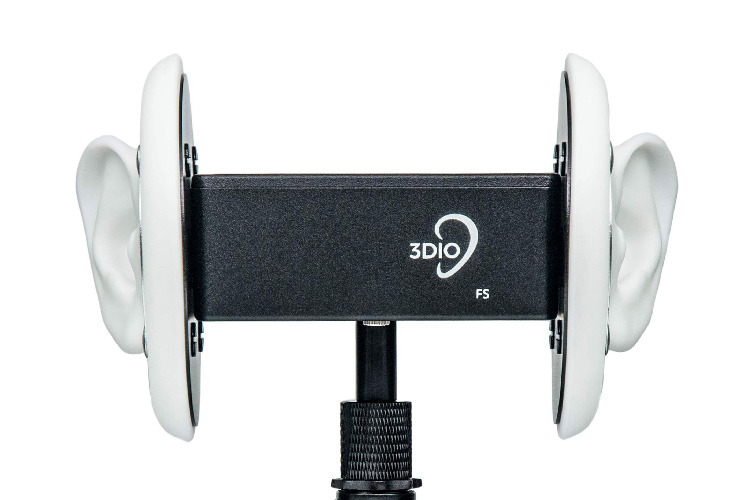 Free Space Binaural Microphone