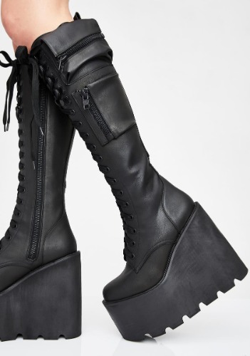 Obsidian Pocket Platform Boots | US 7