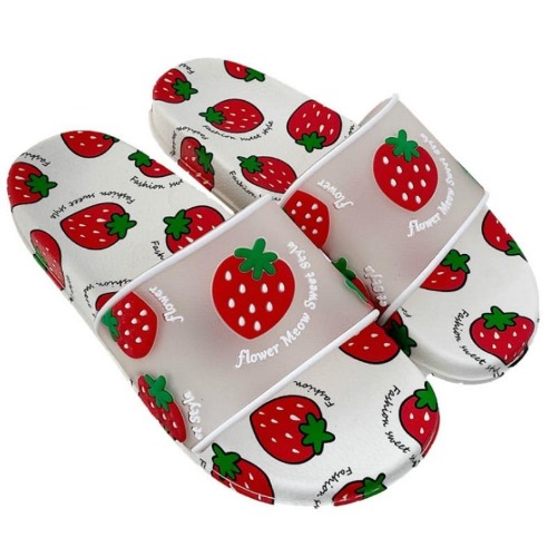 Foodie Sandals | Strawberries / 5