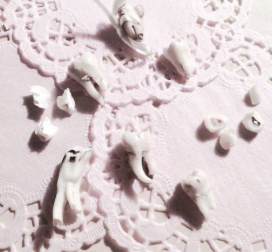 figures & trinkets ♡ 