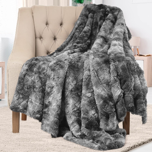 Everlasting Comfort Faux Fur Throw Blanket - Soft, Fluffy, Fuzzy, Plush, Thick, Minky Throws, 50x65 - Gray