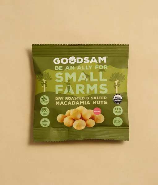 Macadamia Salted 1 OZ