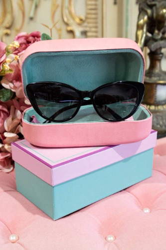 D'Amour Cat Eye Sunglasses (Classic Black) | Default Title