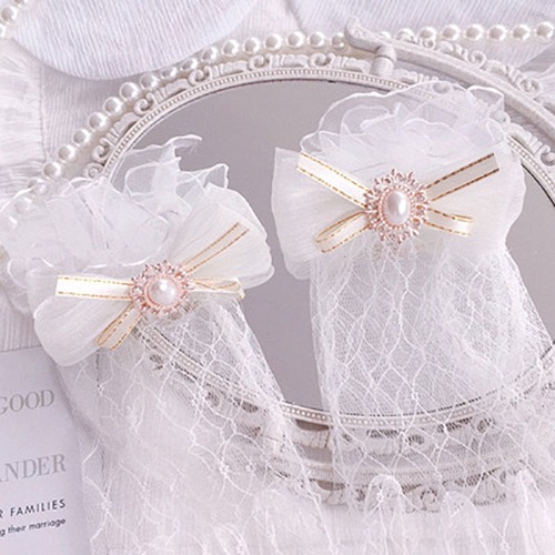 Victorian Lace Gloves - 1