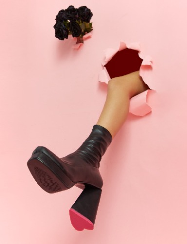 So Chic Platform Ankle Boots | US 10